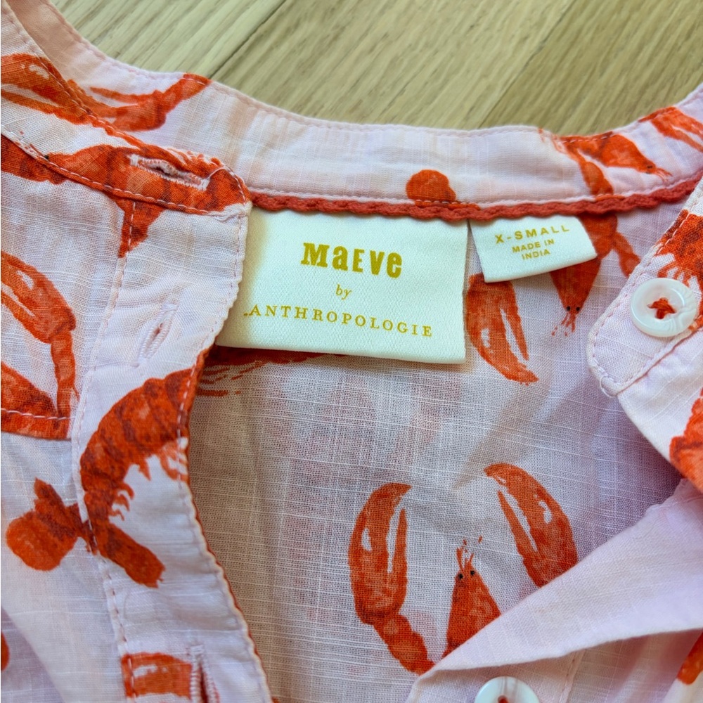 Maeve Anthropologie Lobster Print Button Down Blouse XS Pink Coastal Cotton Top - Picture 3 of 7